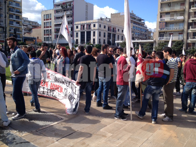 ΦΩΤΟ-Η συγκέντρωση του ΠΑΜΕ στην Πάτρα