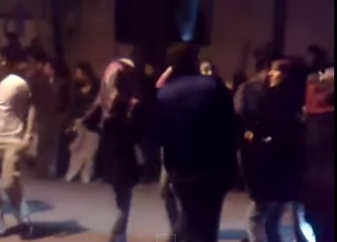 ΒΙΝΤΕΟ-Τους συνέλαβαν επειδή χόρευαν το “Happy”