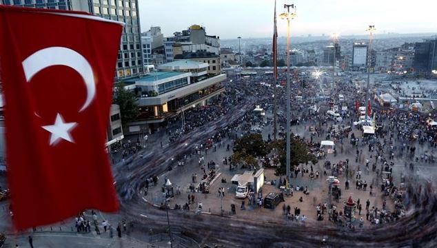Δρακόντεια μέτρα-25.000 αστυνομικοί στην πλατεία Ταξίμ