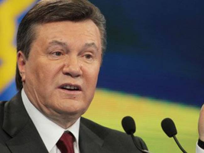 Γιανουκόβιτς: Σέβομαι την επιλογή του λαού