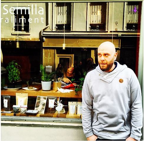 ΦΩΤΟ-Ο Κουινέλης στο Παρίσι