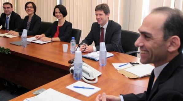 Κύπρος: Ολοκληρώθηκαν οι διαπραγματεύσεις με την τρόικα