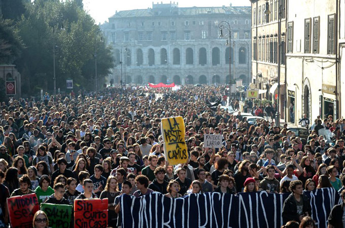 Επεισόδια σε διαδήλωση στην Ιταλία