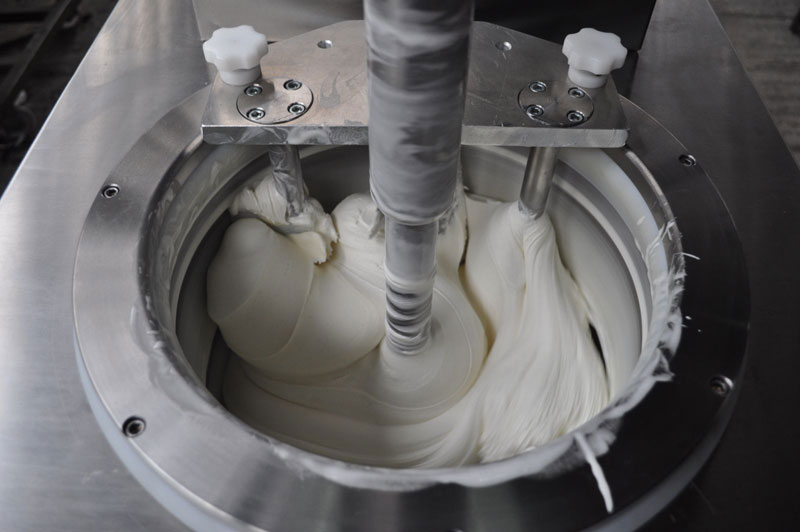 Δέσμευσαν πέντε τόνους παγωτού