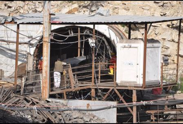 Τουρκία: 17 νεκροί, 200 παγιδευμένοι