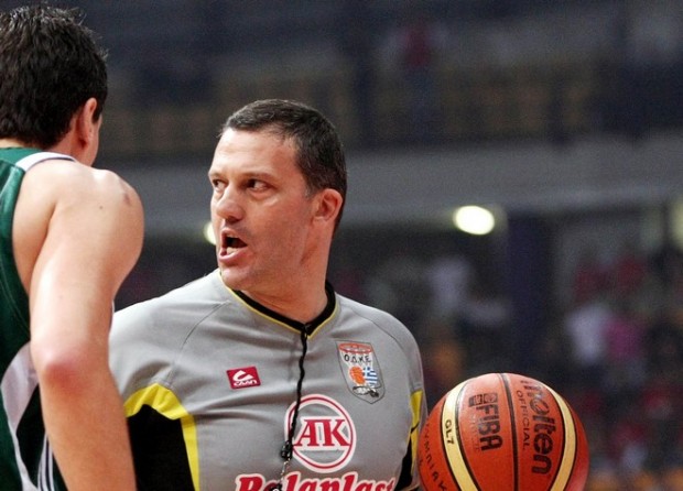 Οι διαιτητές του τρίτου τελικού