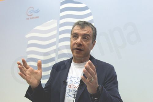ΒΙΝΤΕΟ-Θεοδωράκης:Φάντασμα του παρελθόντος η Χ.Α.