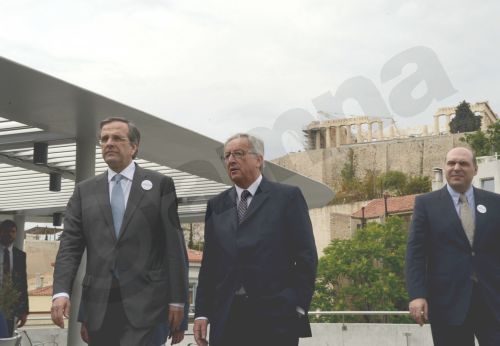 ΦΩΤΟ-Σαμαράς-Γιούνκερ στο Μουσείο της Ακρόπολης