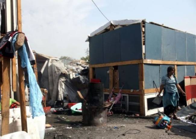 Συλλήψεις σε καταυλισμούς Ρομά