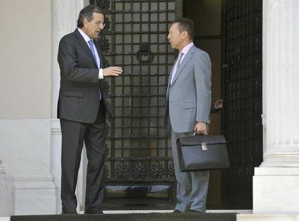 Σαμαράς-Στουρνάρας συναντήθηκαν στο Μαξίμου