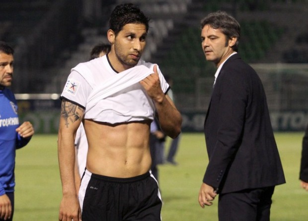 Γροθιά του Ινσαουράλδε στον Κουτρουμπή