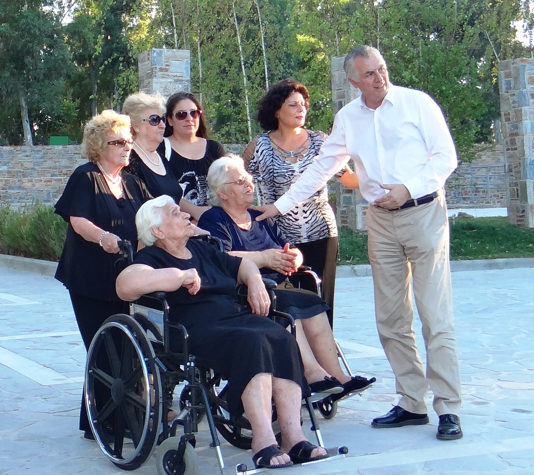 Στο Περιστέρι βάζουν τέλος στον κοινωνικό αποκλεισμό