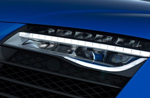 Το 1ο όχημα παραγωγής με φώτα laser