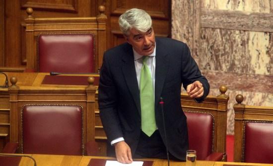 Κεδίκογλου: Πρώτη φορά ναζί-Αριστερά