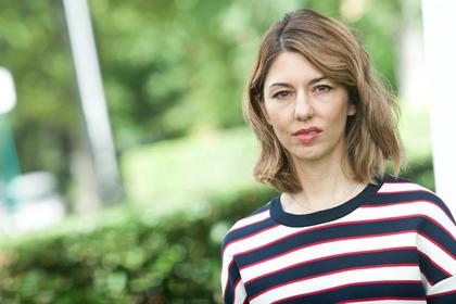 Η Σοφία Κόπολα ετοιμάζει βαλίτσες για την Πάρο