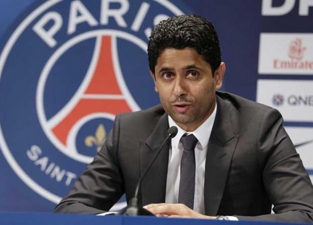 Η Παρί θέλει και Αζάρ