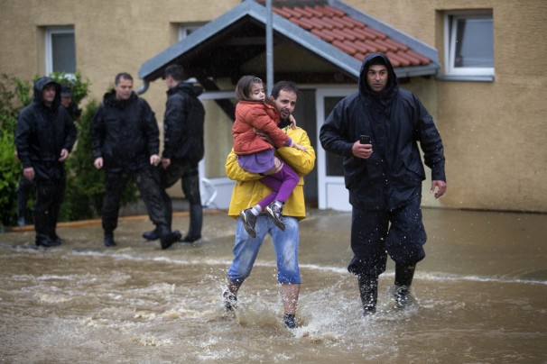 Βοσνία: Πάνω από 30 νεκροί στις πλημμύρες