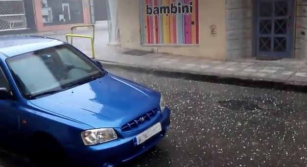 ΒΙΝΤΕΟ-Χαλάζι στο Αίγιο