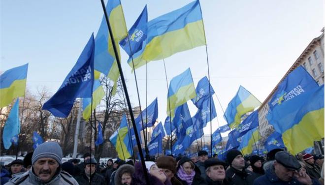 Οι Ουκρανοί θέλουν τη χώρα ενωμένη