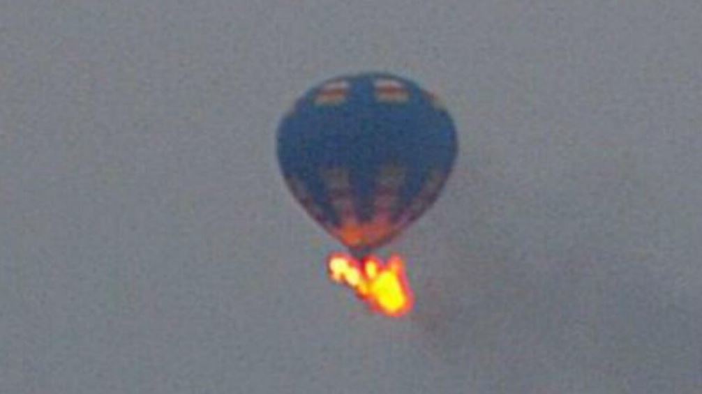 Tρεις αγνοούμενοι από την πτώση του αερόστατου