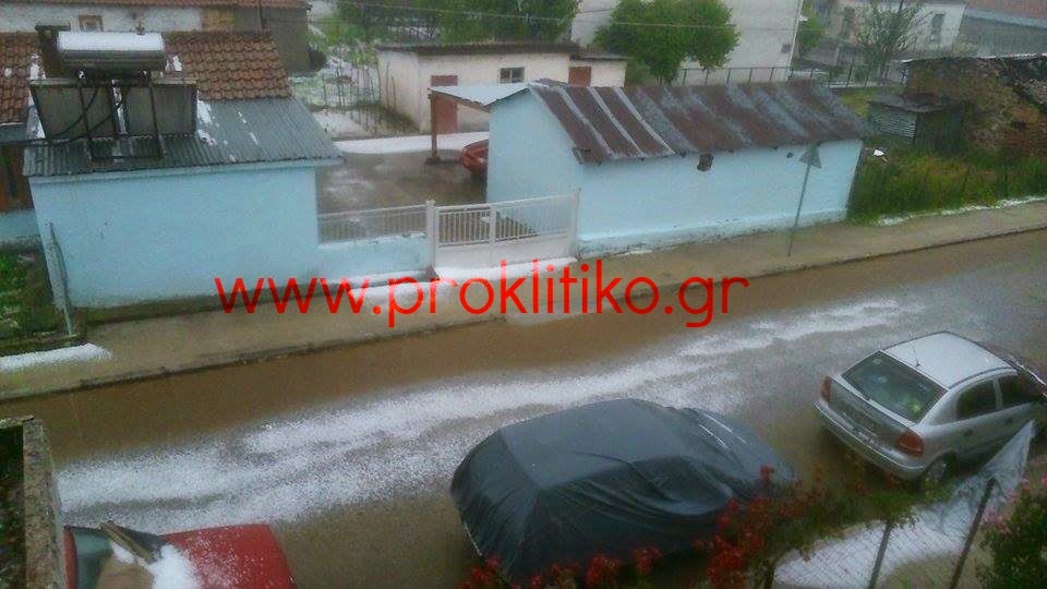 ΦΩΤΟ-Ισχυρή χαλαζόπτωση στη Δράμα
