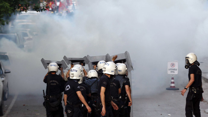 Συλλήψεις για τα επεισόδια στην Κωνσταντινούπολη