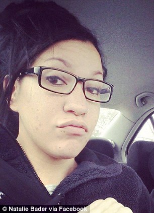 ΦΩΤΟ-Βρήκε τη βιολογική της μητέρα μέσω facebook