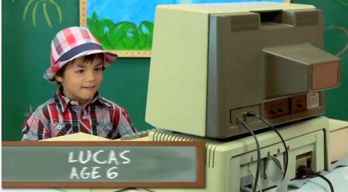 ΒΙΝΤΕΟ-Ξεκαρδιστικό! Όταν τα παιδιά κάθονται μπροστά σε υπολογιστή του ’70
