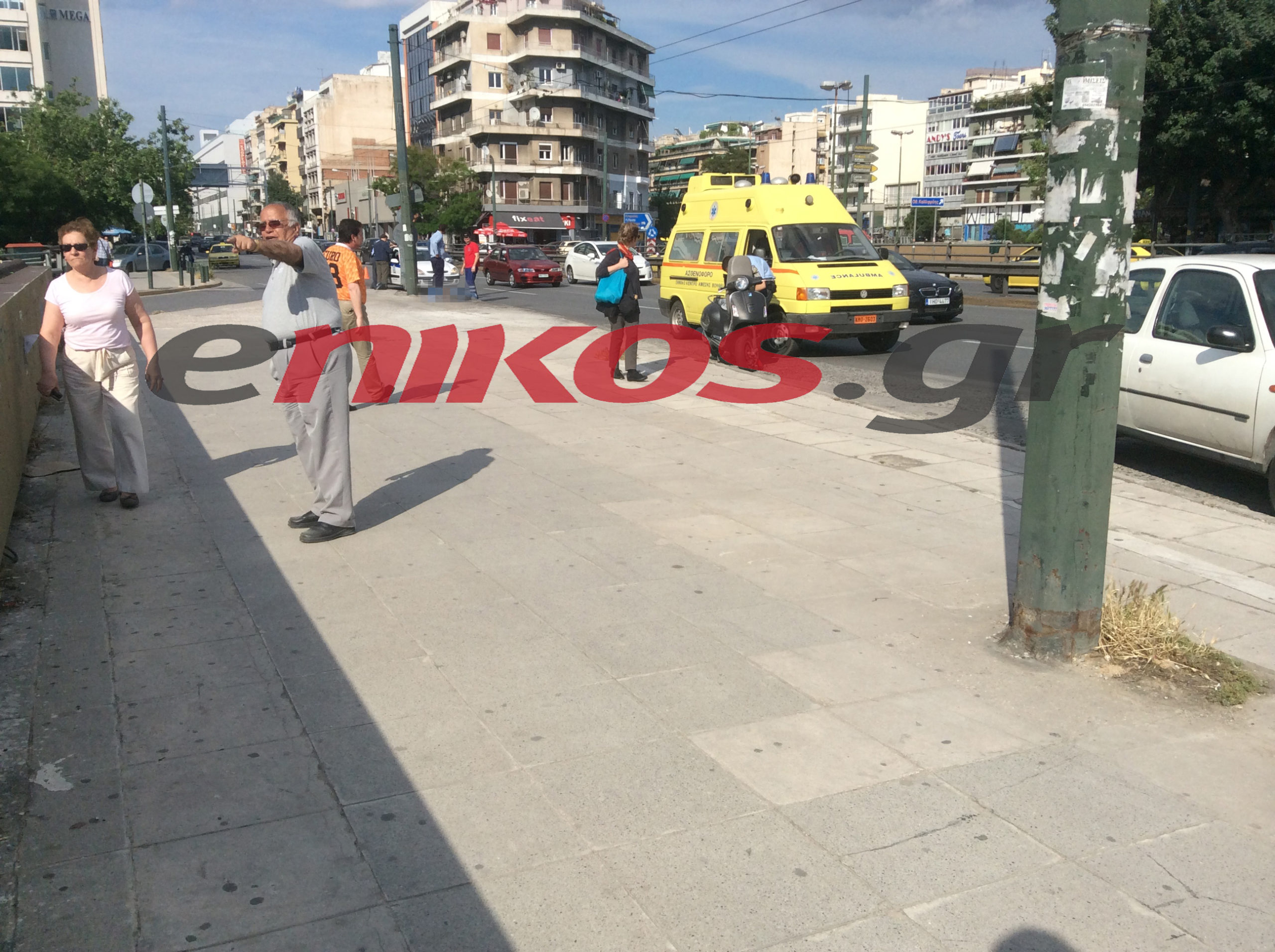 ΦΩΤΟ-Τροχαίο στη λεωφόρο Συγγρού