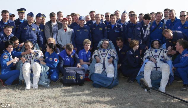 Επέστρεψαν ασφαλείς… στη Γη