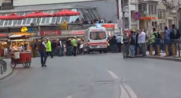 LIVE-Εικόνα από τις διαδηλώσεις στην Κωνσταντινούπολη