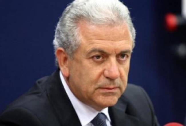 Ο Αβραμόπουλος για τον θάνατο του Σταθάκη