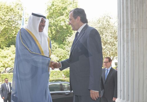 ΦΩΤΟ-Με τον αντιπρόεδρο του Κουβέιτ συναντήθηκε ο Σαμαράς