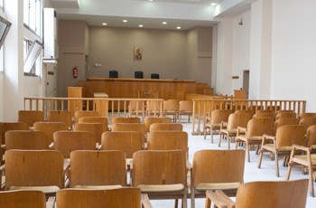 Προφυλακίστηκε ο 69χρονος που παρενοχλούσε σεξουαλικά ανήλικη