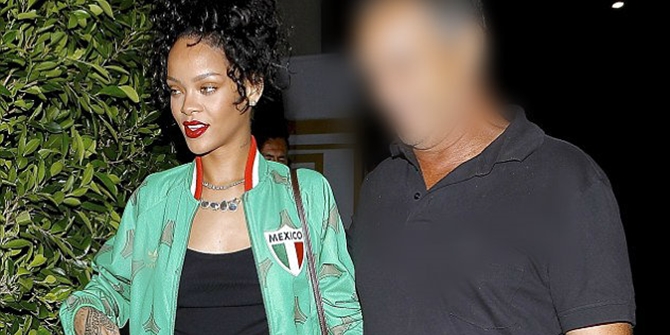 ΦΩΤΟ-Η έξοδος της Ριάνα με τον πατέρα της