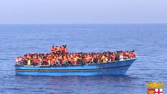 Ιταλία-Δέκα μετανάστες πνίγηκαν σε ναυάγιο