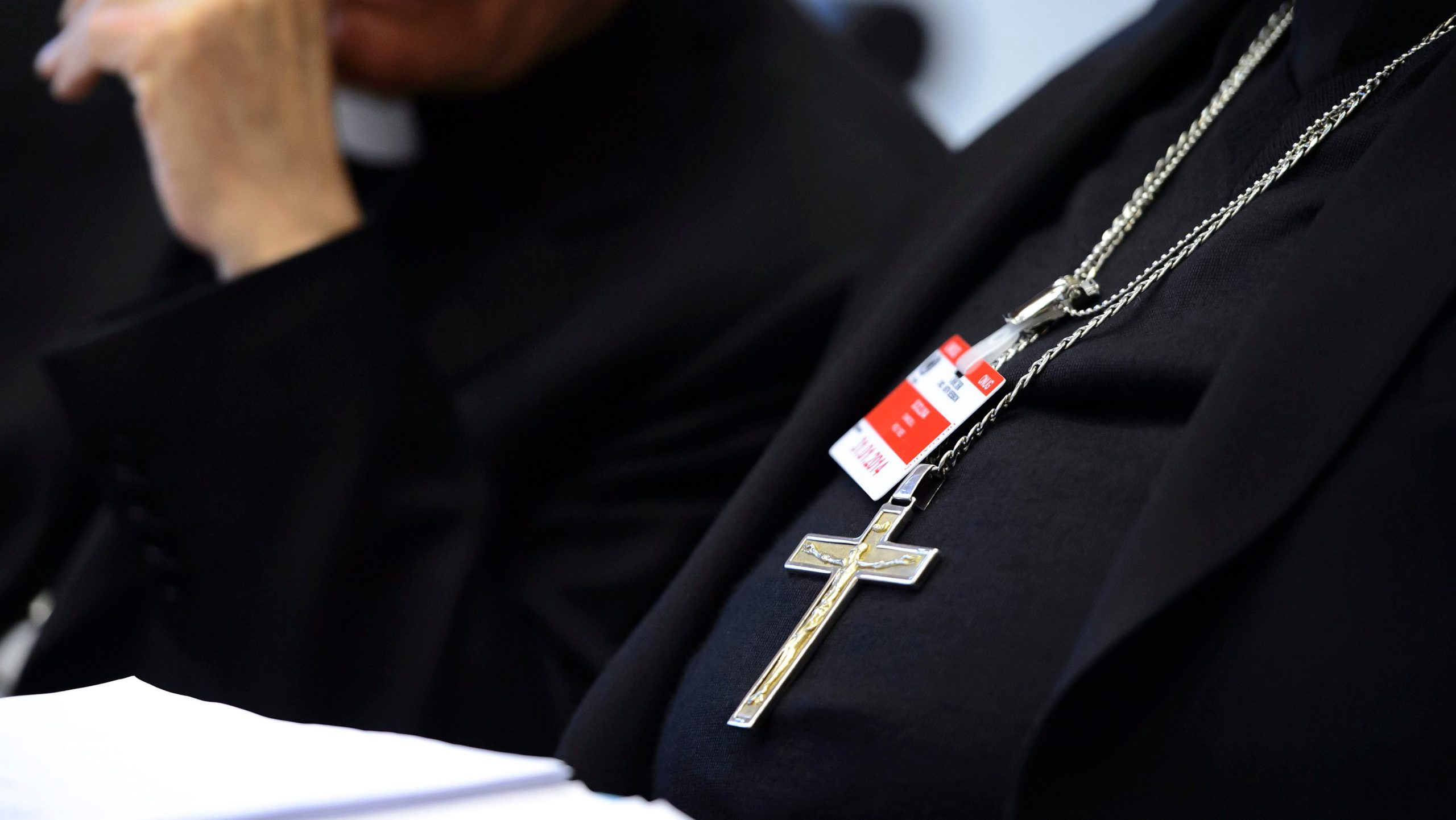 Αυστραλός επίσκοπος διώκεται για παιδεραστία