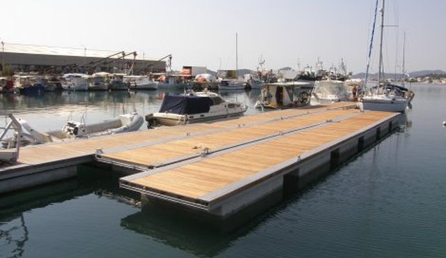 Υπουργική απόφαση για τις πλωτές εξέδρες