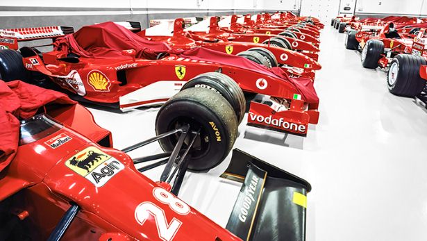 ΦΩΤΟ-Στην αποθήκη… της Ferrari