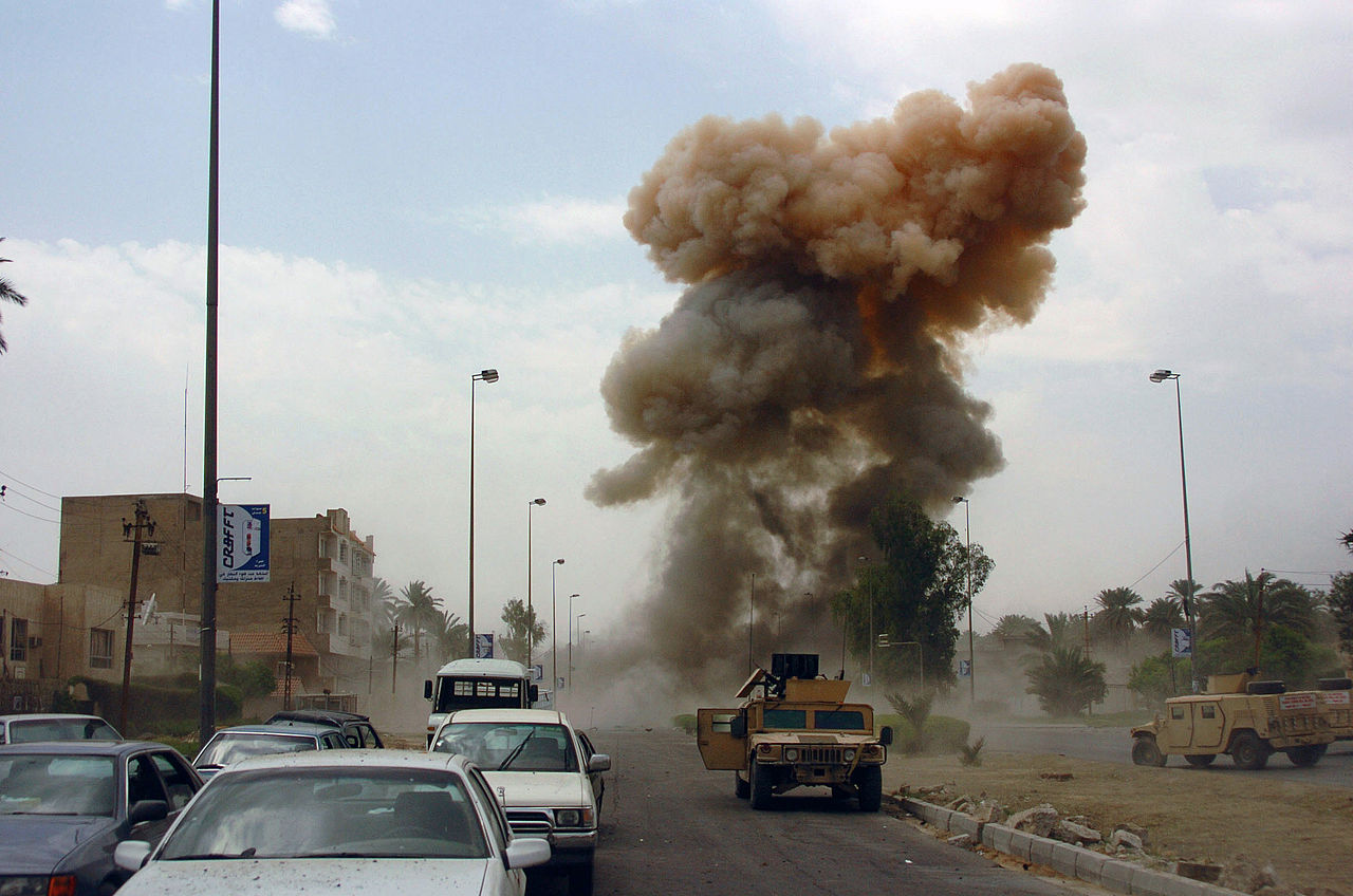 Ιράκ- Επίθεση σε αυτοκινητοπομπή με δεκάδες νεκρούς