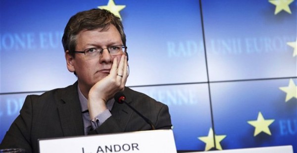 Δήλωση “φωτιά” από Ευρωπαίο Επίτροπο