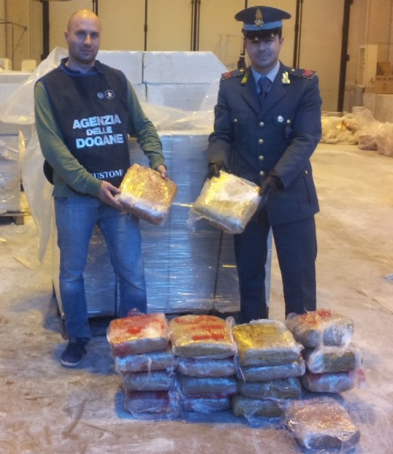 Κατάσχεσαν ναρκωτικά αξίας 13 εκατ. ευρώ