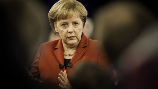 Μέρκελ: Η Ουκρανία βρίσκεται σε δύσκολη κατάσταση