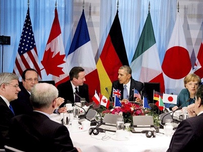 Απειλούν τη Ρωσία με νέες κυρώσεις