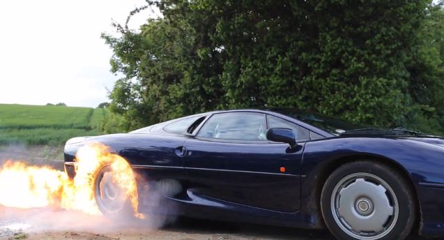 ΒΙΝΤΕΟ-Ένα φλεγόμενο burnout