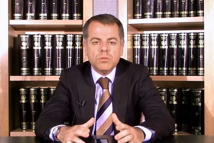 Ο δικηγόρος των καθαριστριών στον RealFm 97.8