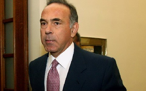 Εκτός Παναγιωτόπουλος και Αρβανιτόπουλος