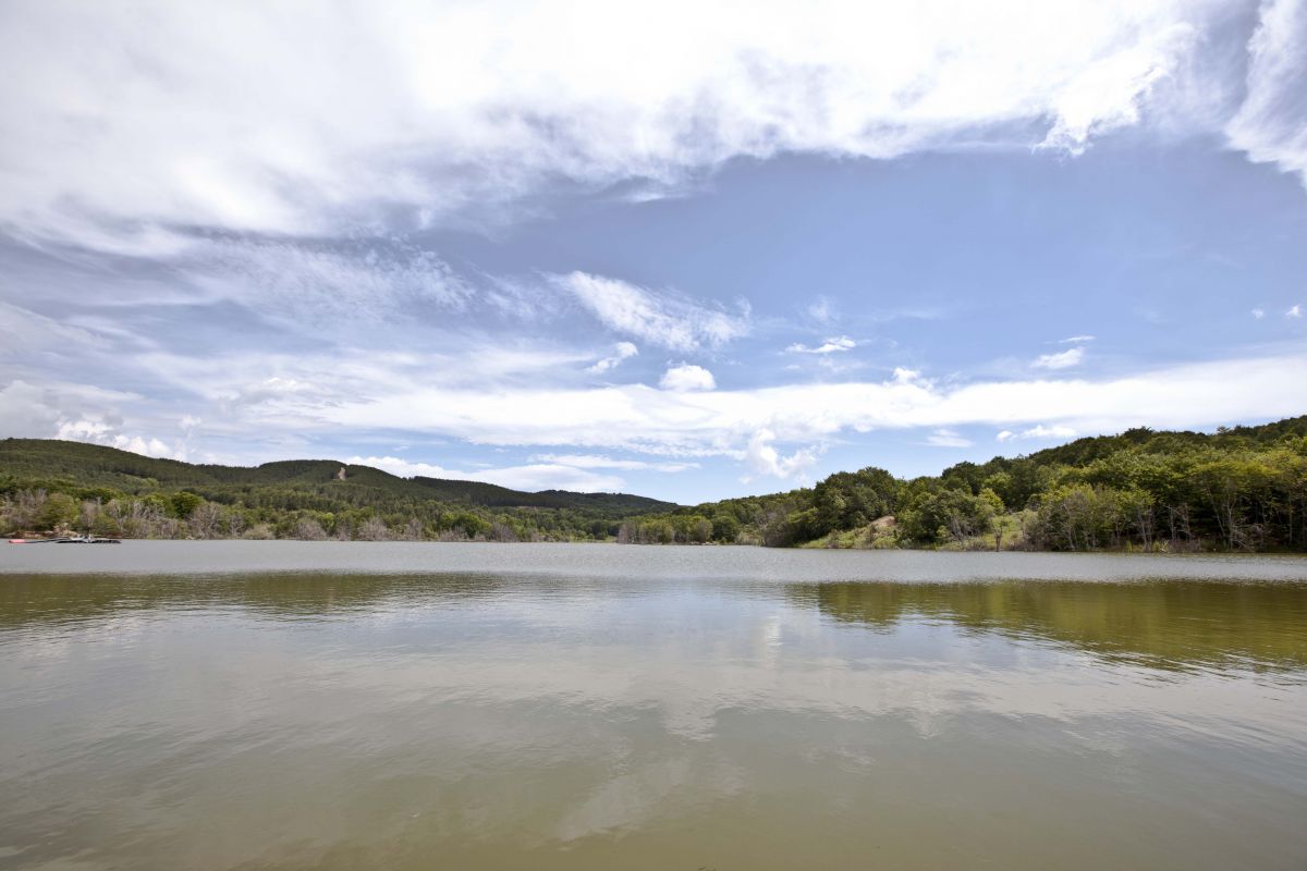 ΦΩΤΟ-Μια άγνωστη λίμνη στη Λάρισα