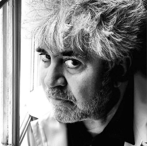 ΦΩΤΟ-Ο Αλμοδοβάρ ποζάρει για τον Αλιάγα