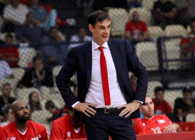 Συνεχίζει με Μπαρτζώκα ο Ολυμπιακός